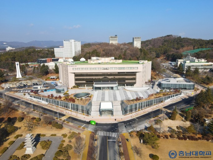 文章附图